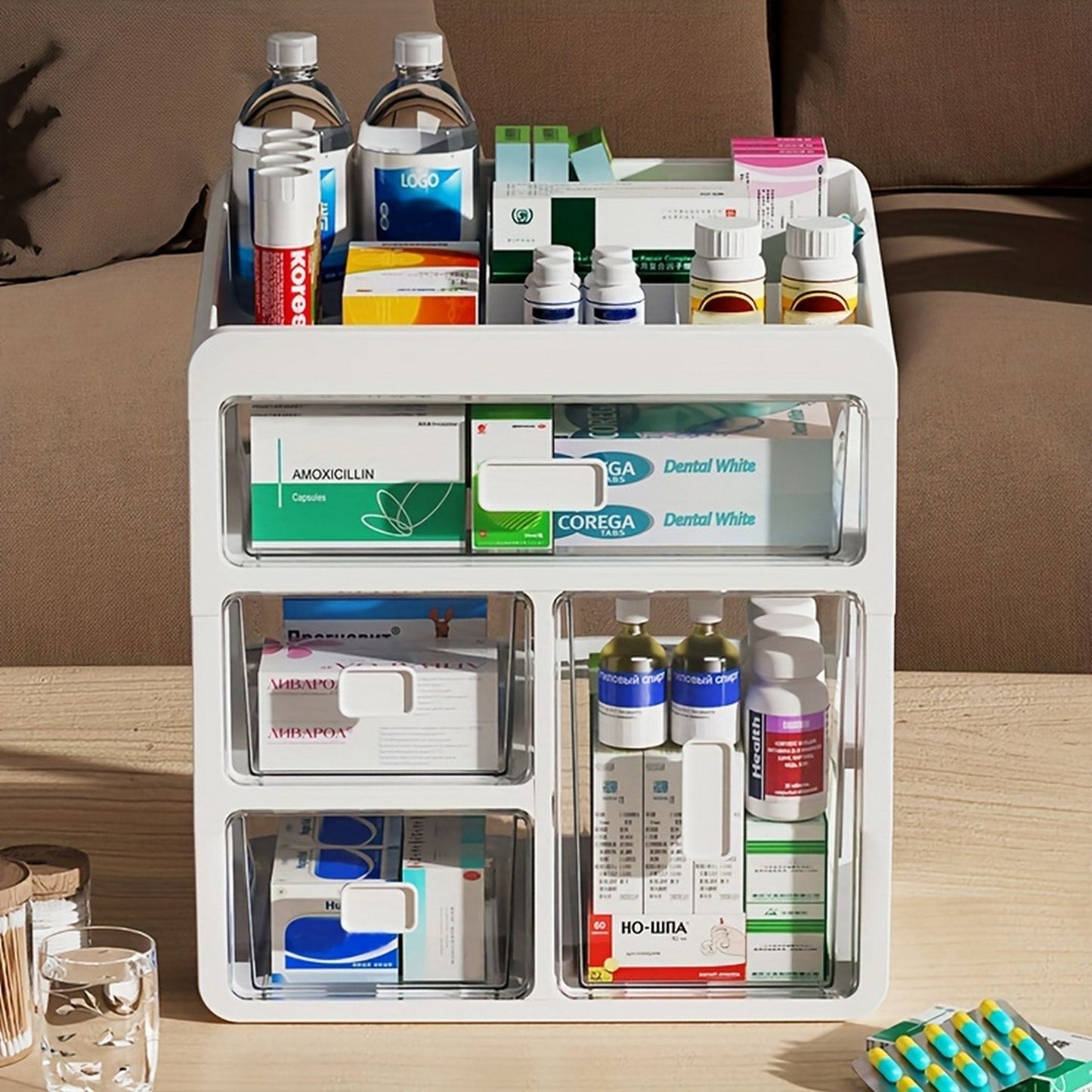 Large capacity family medicine box