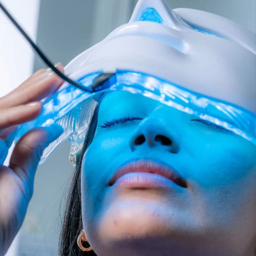Light Therapy LED Face Mask, 7 Color 149 LEDs Photon Face Mask