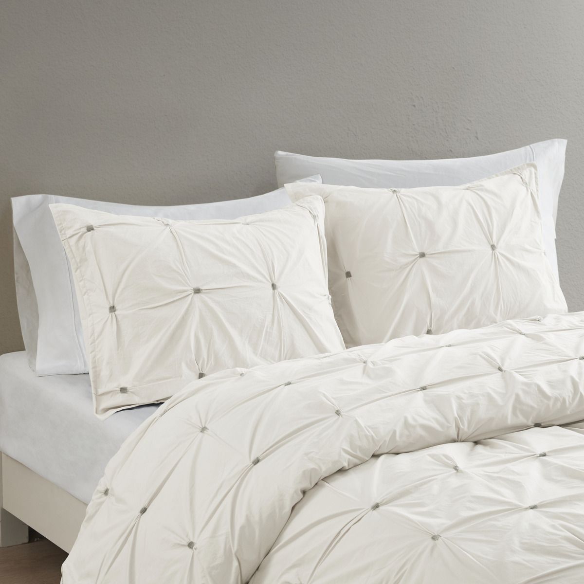 507405881